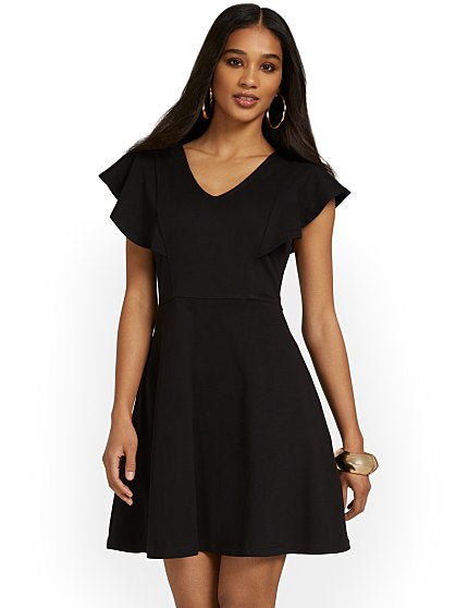 42.95 RUFFLE FRONT FLARE