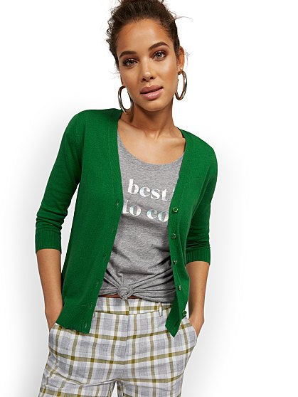 39.95  T CHELSEA CARDIGAN