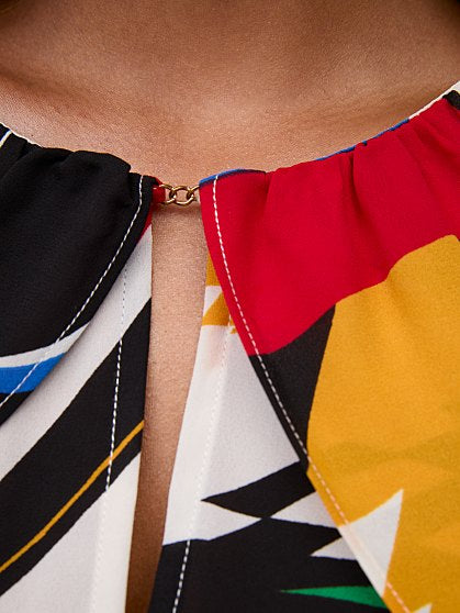 59.95 CAPE METAL DETAIL T
