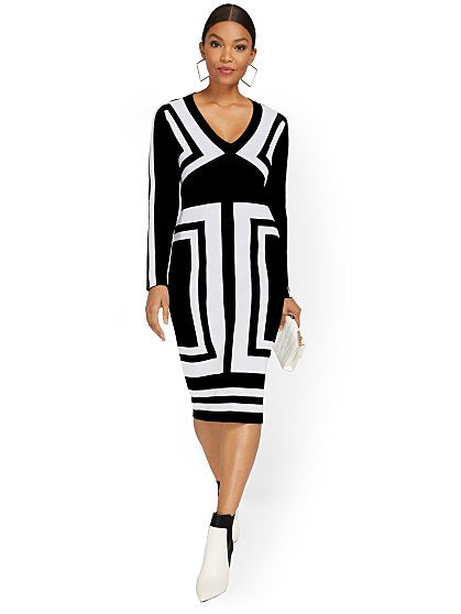 89.95 BLK WHT  DRESS
