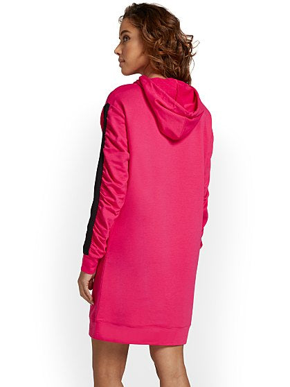 69.95  CINCHED SWEATSHIRT