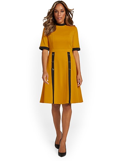 89.95 COLORBLCK DRESS