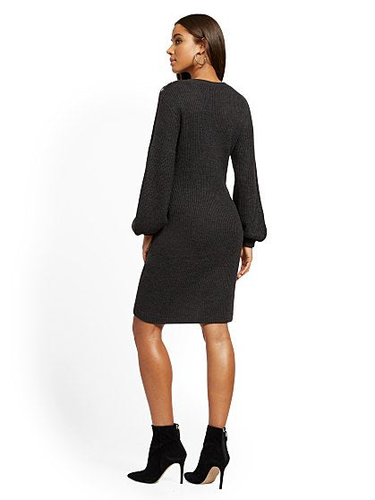 69.95 V NECK SWTR DRESS