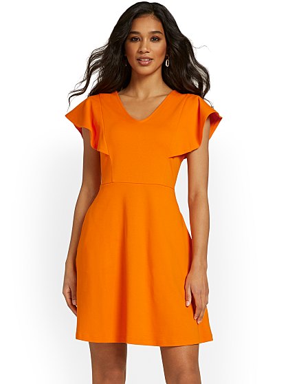 42.95 RUFFLE FRONT FLARE