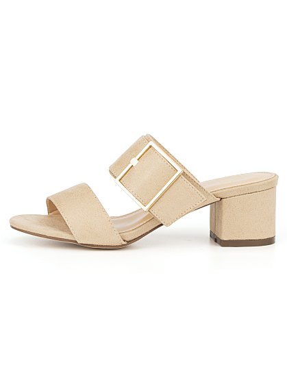 59.95 BUCKLE DETAIL HEEL