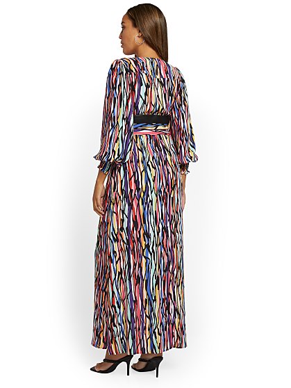 99.95 V NECK DRAMA MAXI