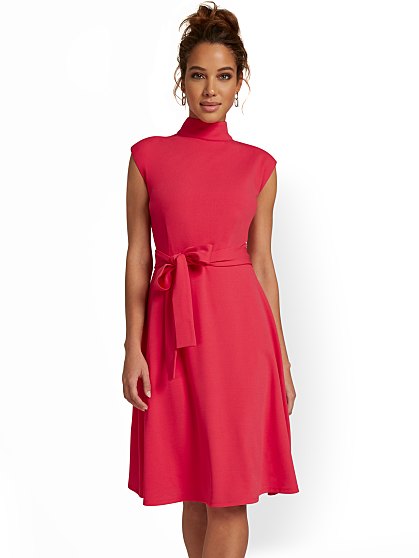 79.95 MOCK NECK FLARE
