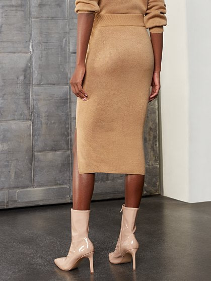 59.95 ARGYLE PENCIL SKIRT