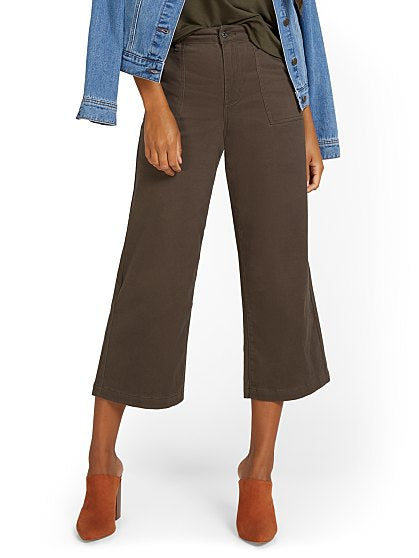 69.95 WIDE LEG CROP