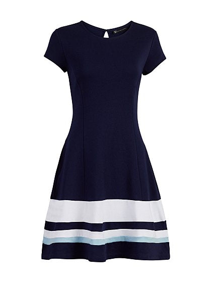 36.95 COLORBLOCK FLARE IN