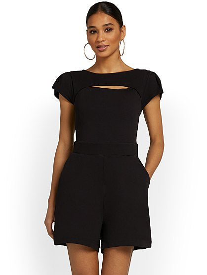 59.95 KEYHOLE ROMPER