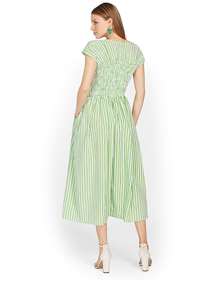 88.00 CAP SLV SMOCK BUST