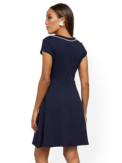 42.95 FIT FLARE INTERLOCK