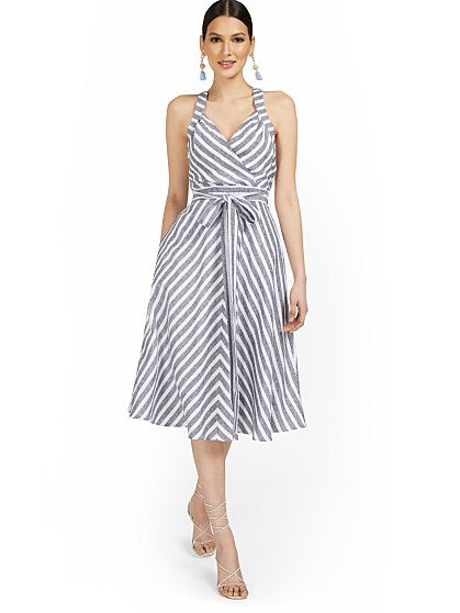 79.95 LINEN FLARE DRESS