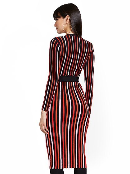 89.95 STRIPED DUSTER