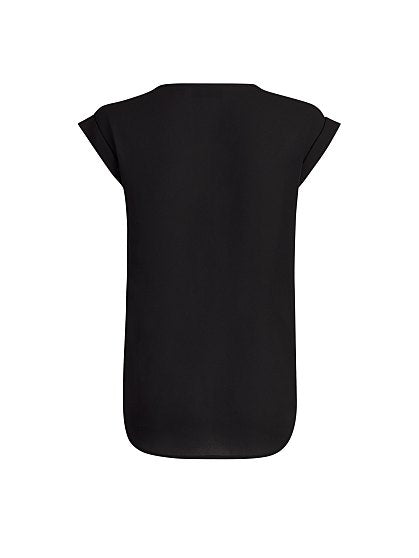 39.95 SPLIT NECK TEE SLD