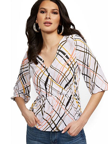 54.95 SURPLICE WRAP PRINT