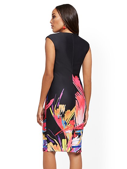 69.95 PRINT RUFFLE SHEATH