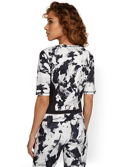 64.95 BW PRINT YOGA TOP