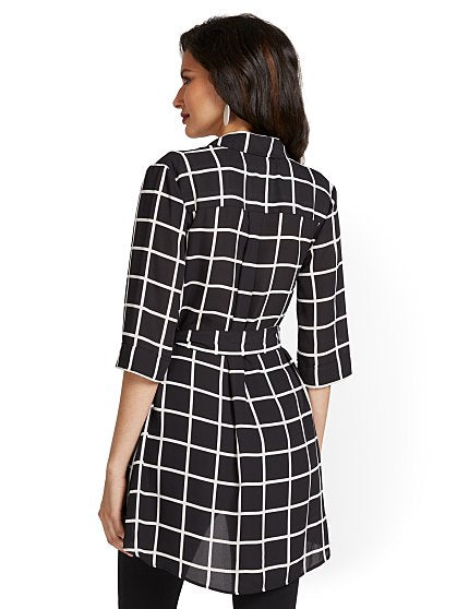 59.95 TIE WAIST SHIRT