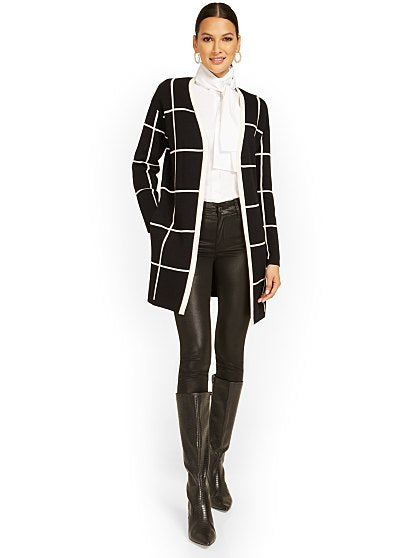 69.95 WINDOPANE CARDIGAN