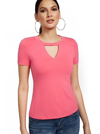 36.95 MT VNECK CUTOUT TEE