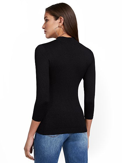 54.95 CUT OUT SWEATER