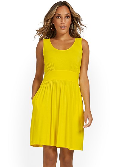 49.95 SCOOP NECK KNIT